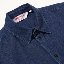 Load image into Gallery viewer, every day stonewashed thick denim shirt collar detail
