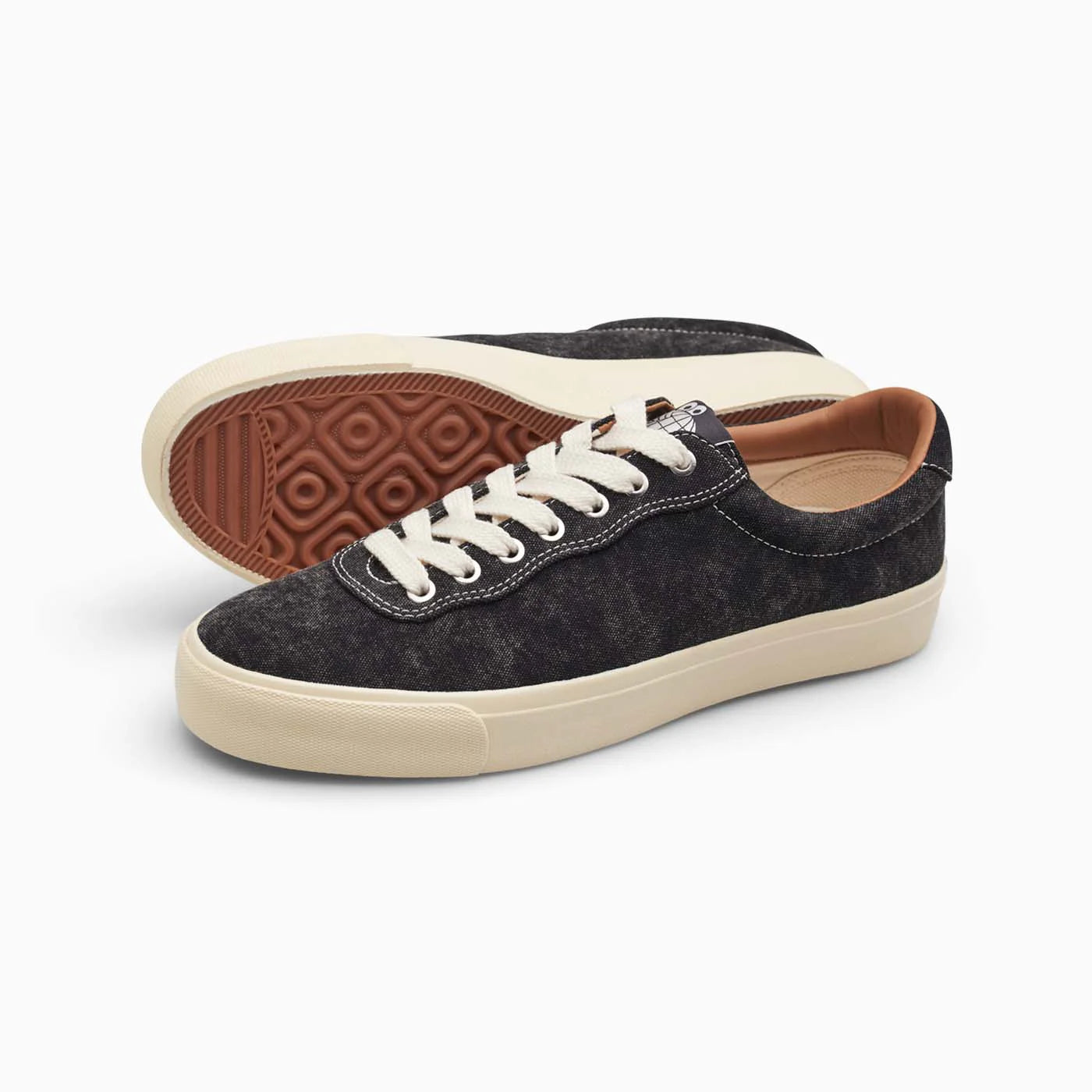 last resort ab VM001 canvas lo (washed black / white)
