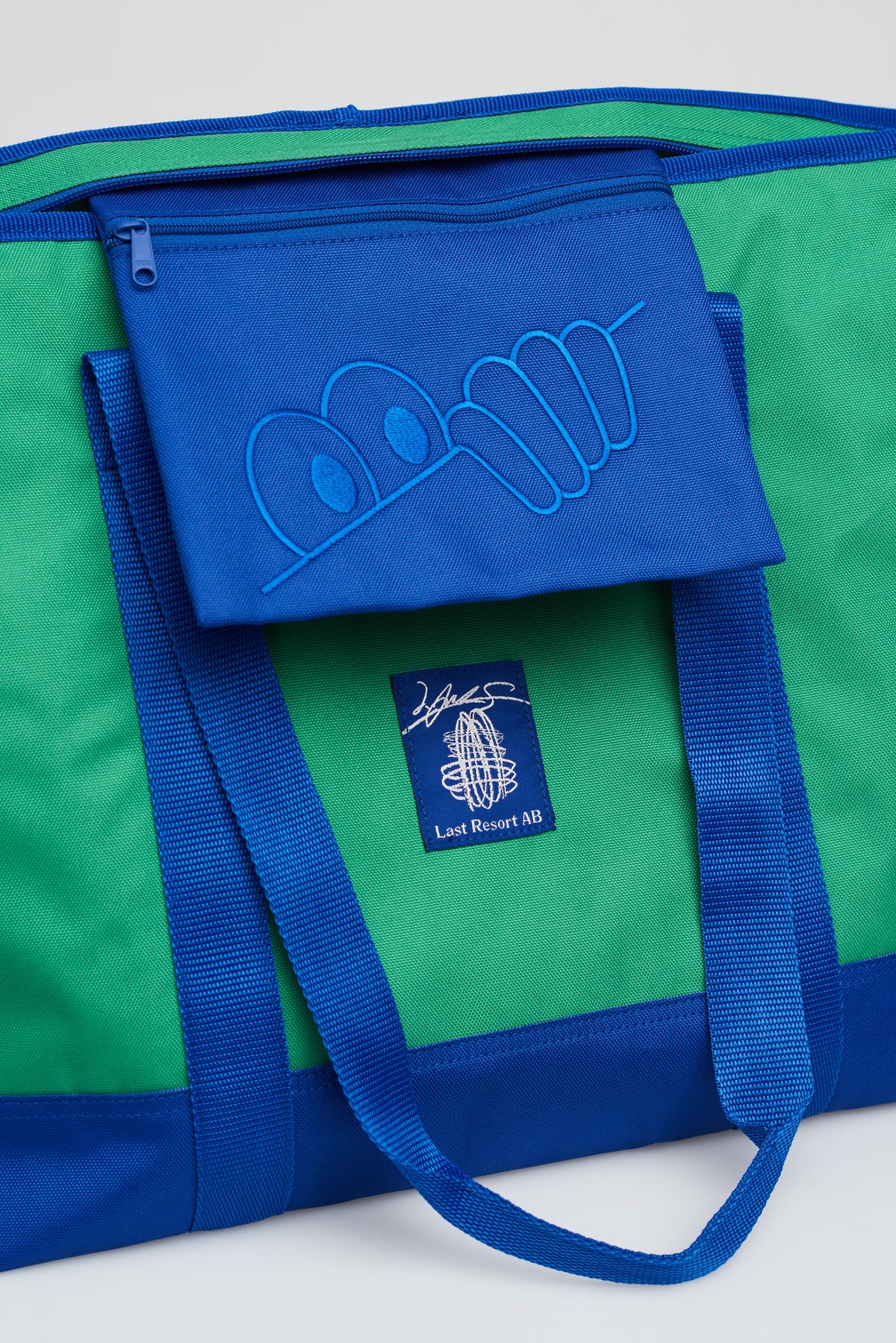 Last Ride Simplegreenbag last resort ab x JS cooler bag (kelly green / klein blue) – Mohxa Clothing