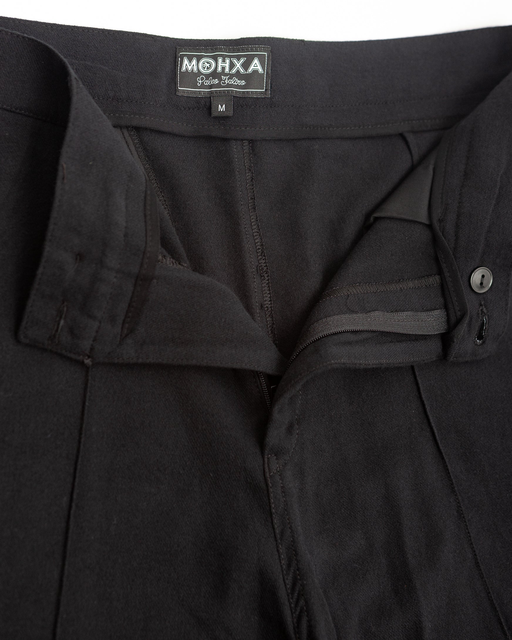 pintuck pants / noise black