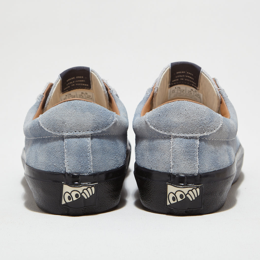 last resort ab VM001 cloudy suede lo (fissful blue / white)