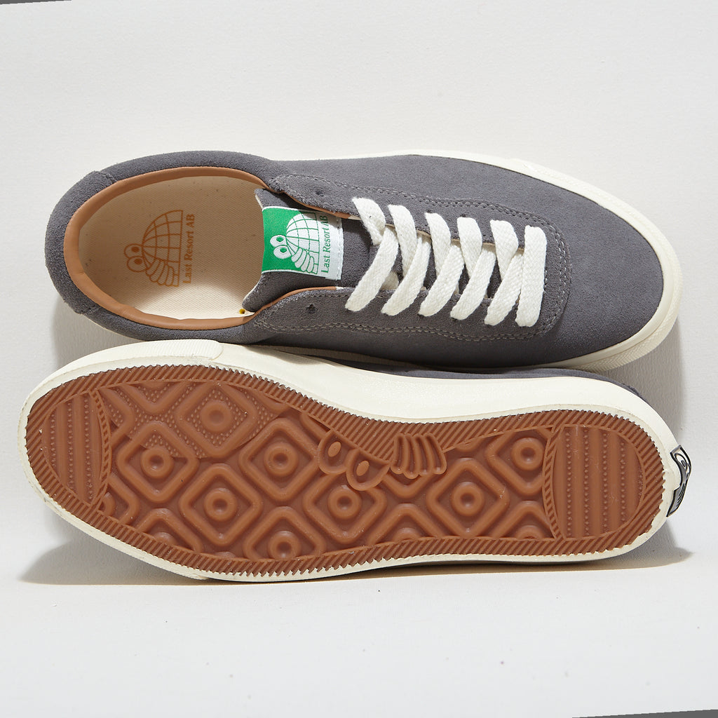 last resort ab VM001 suede lo (grey / white)