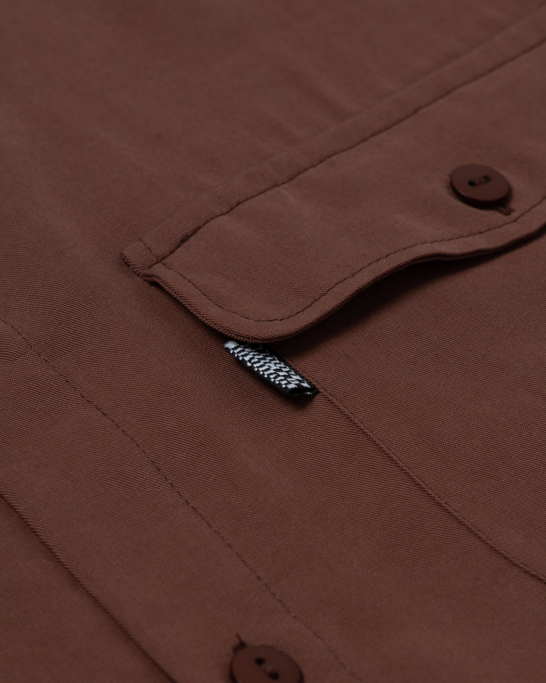 everyday shortsleeve shirt / fig pebble
