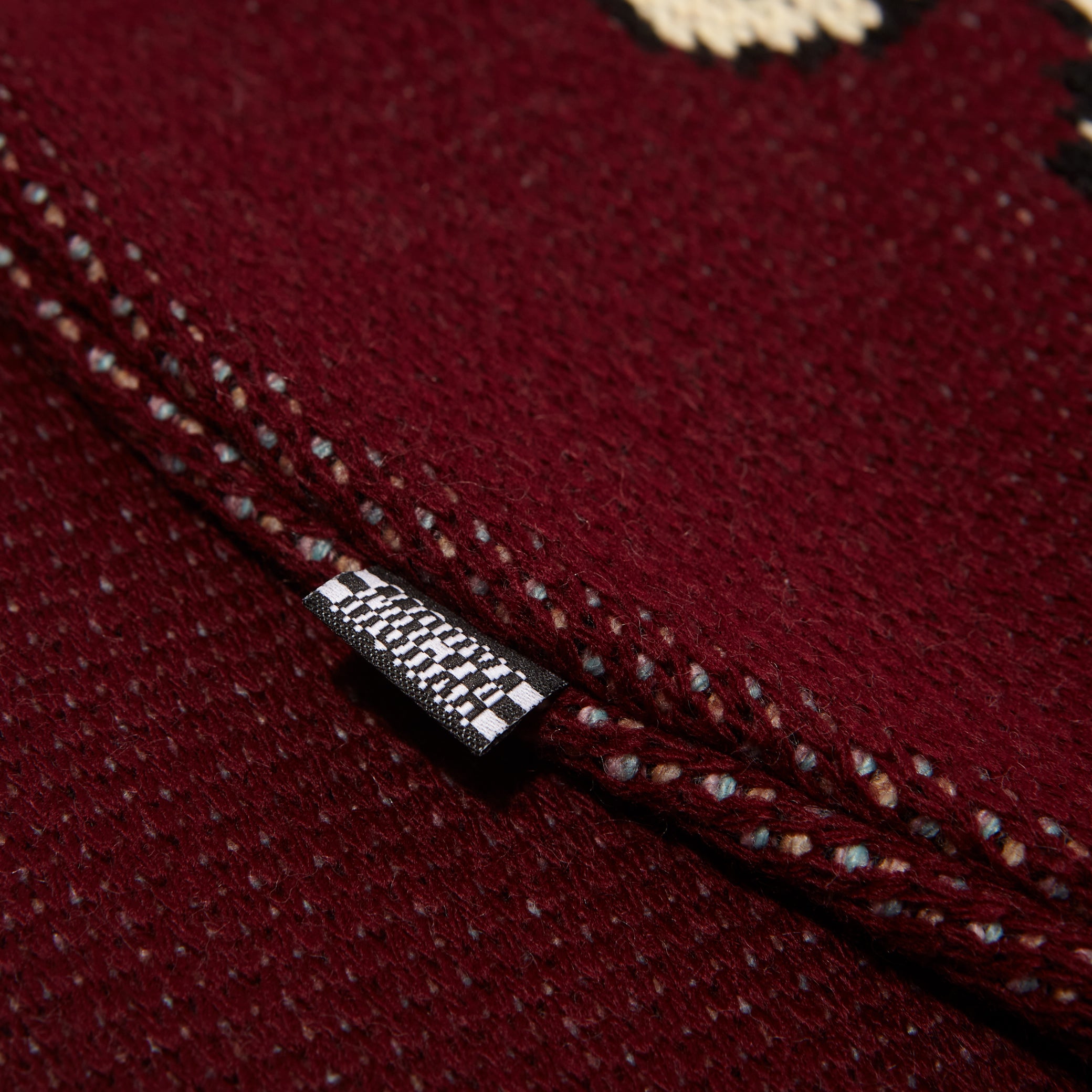 banana trip knit / burgundy