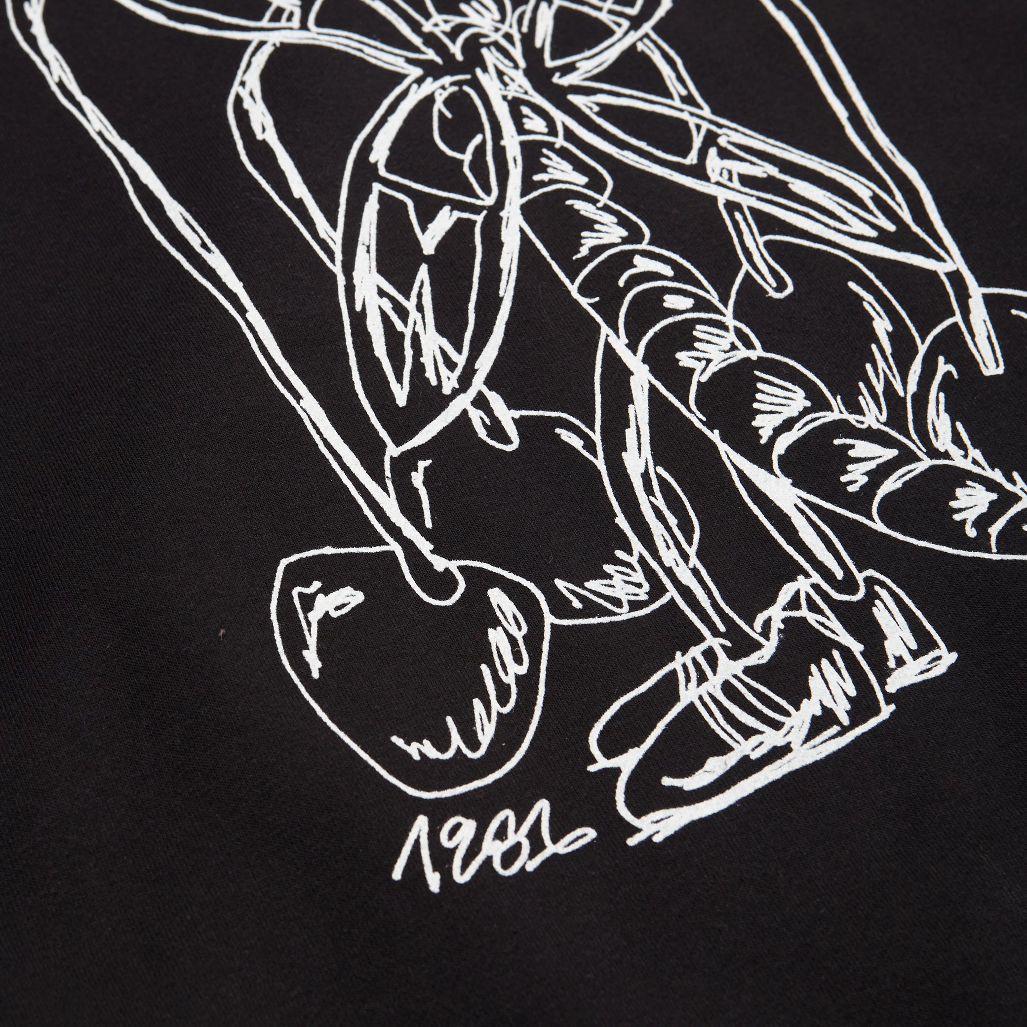 ossom worm 1281 hoodie / black