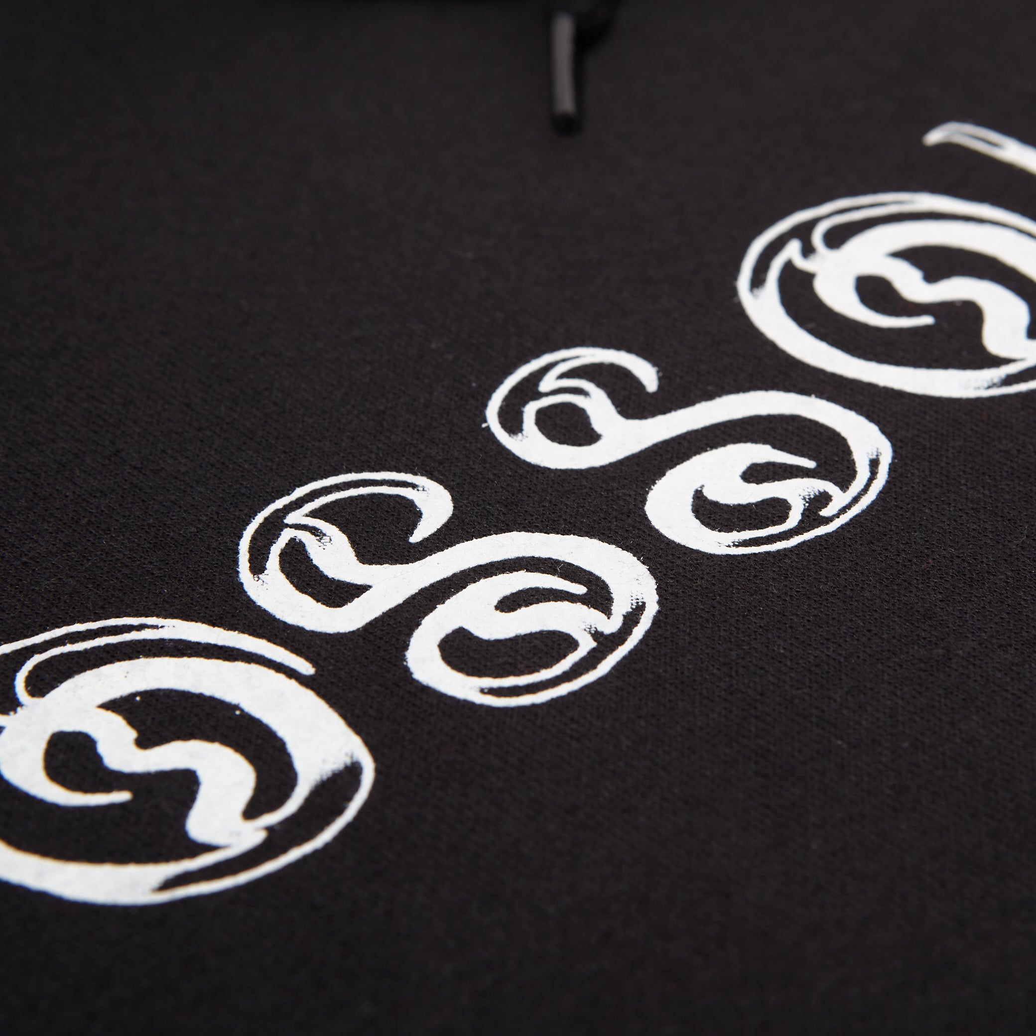 ossom worm 1281 hoodie / black