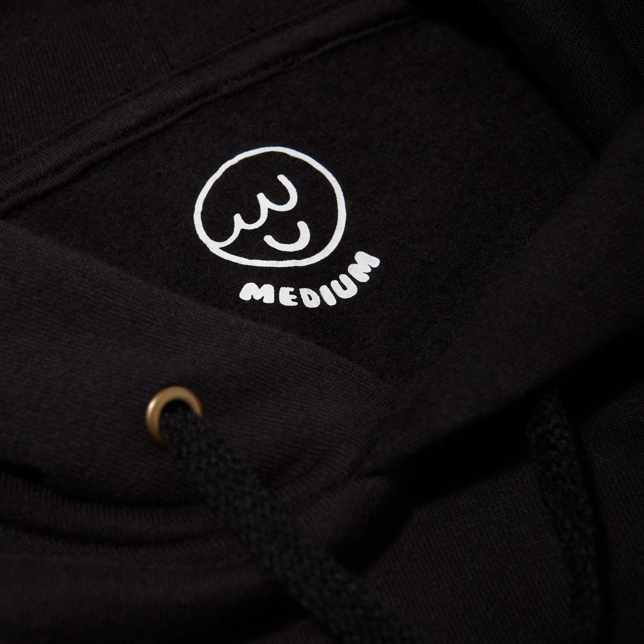 ossom worm 1281 hoodie / black