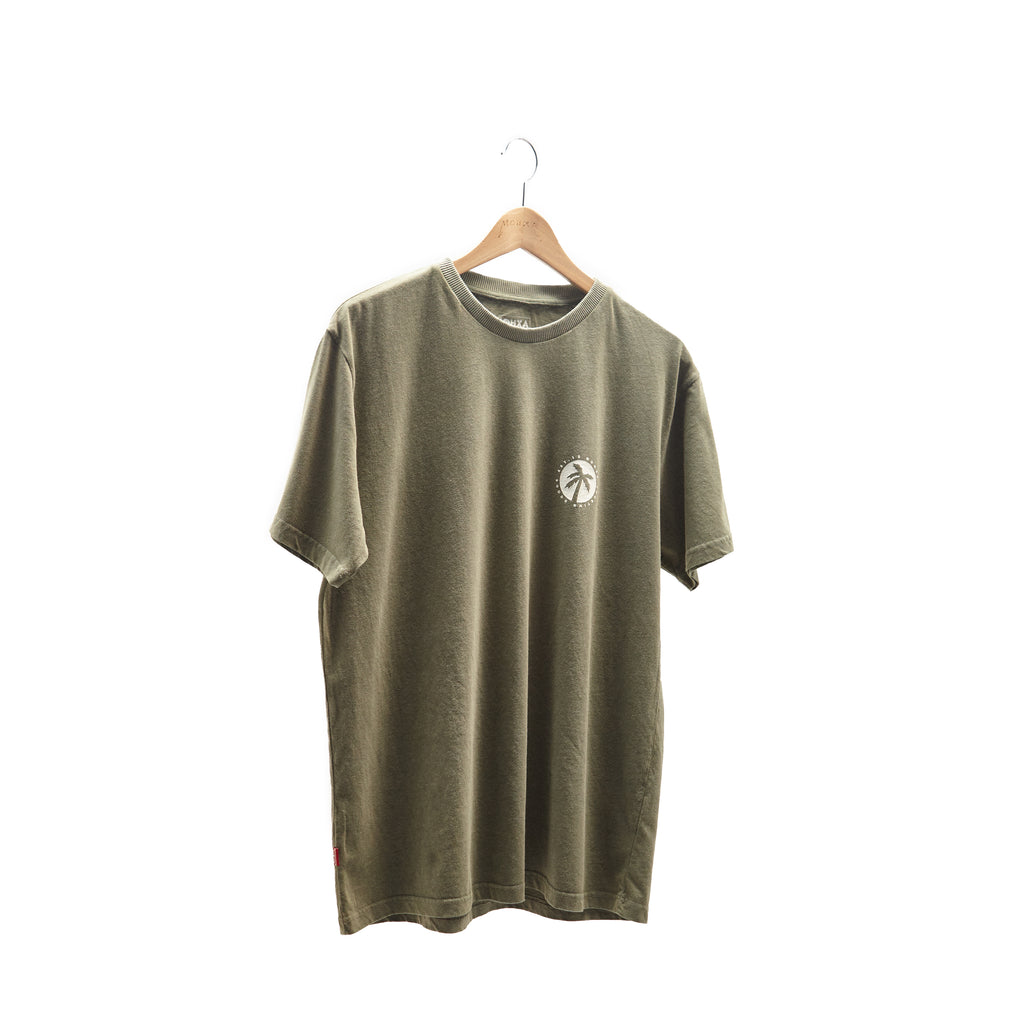 inverted palm logo tee / pickle