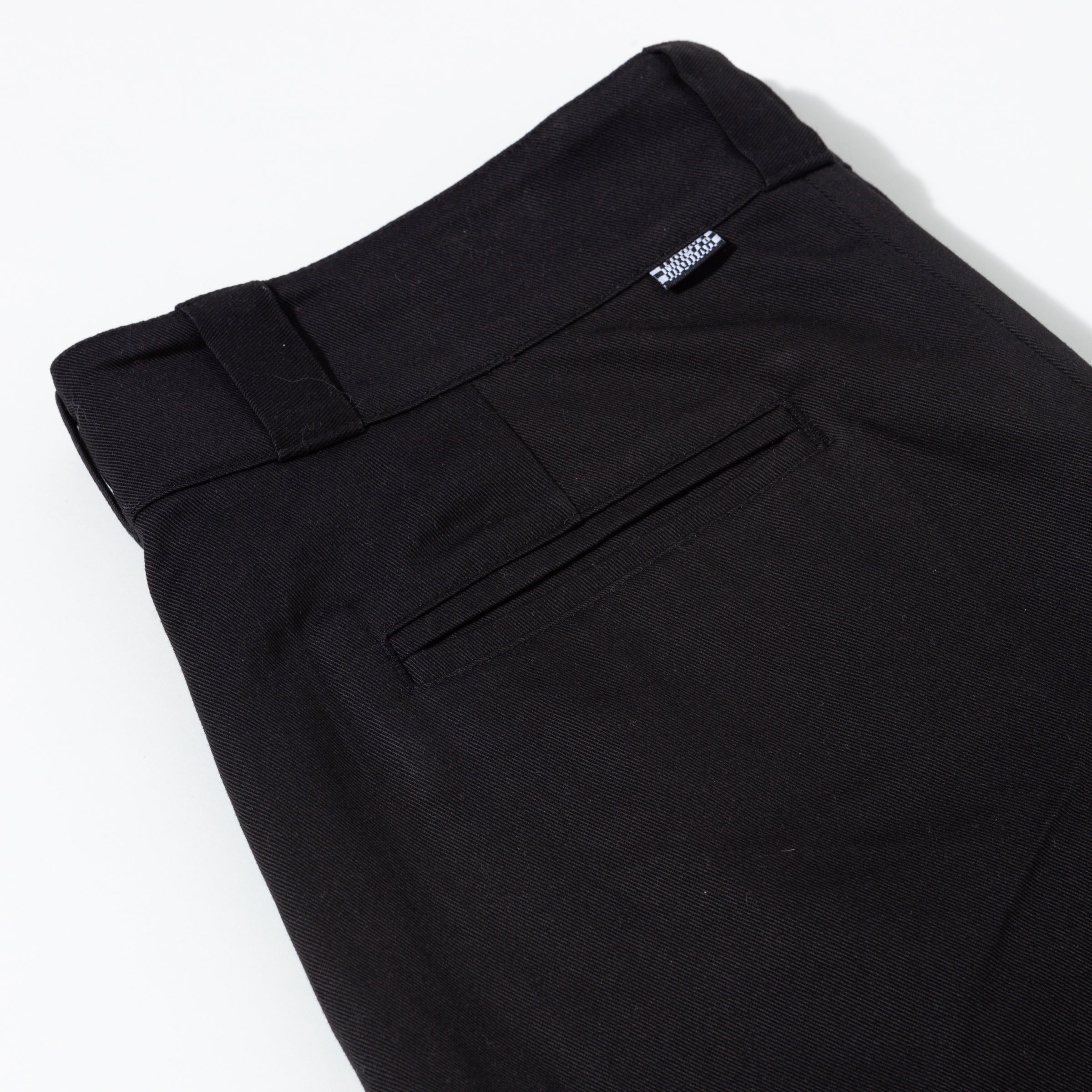 chino pants / black